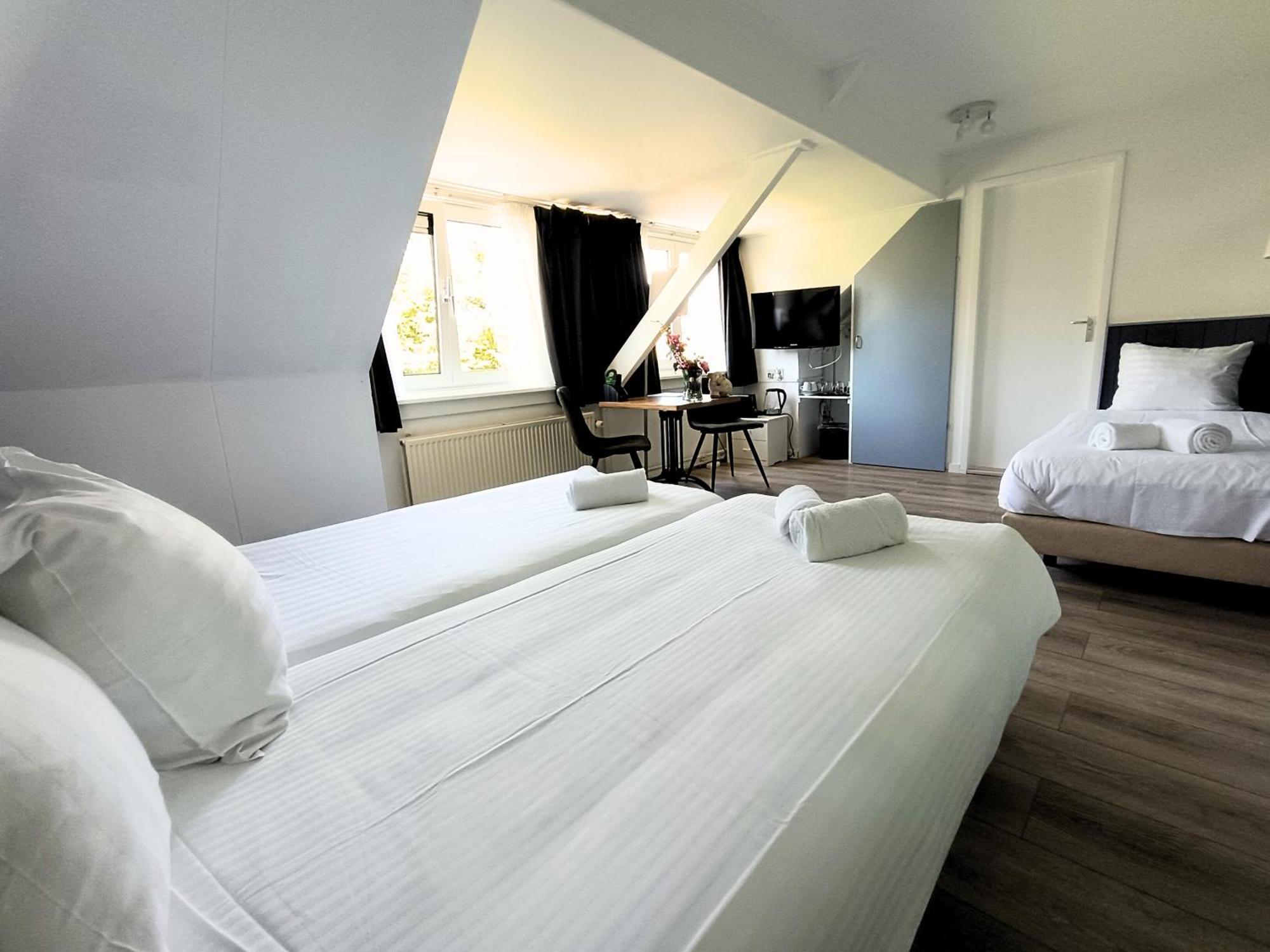 Hotel Den Burg - Digital Access Luaran gambar