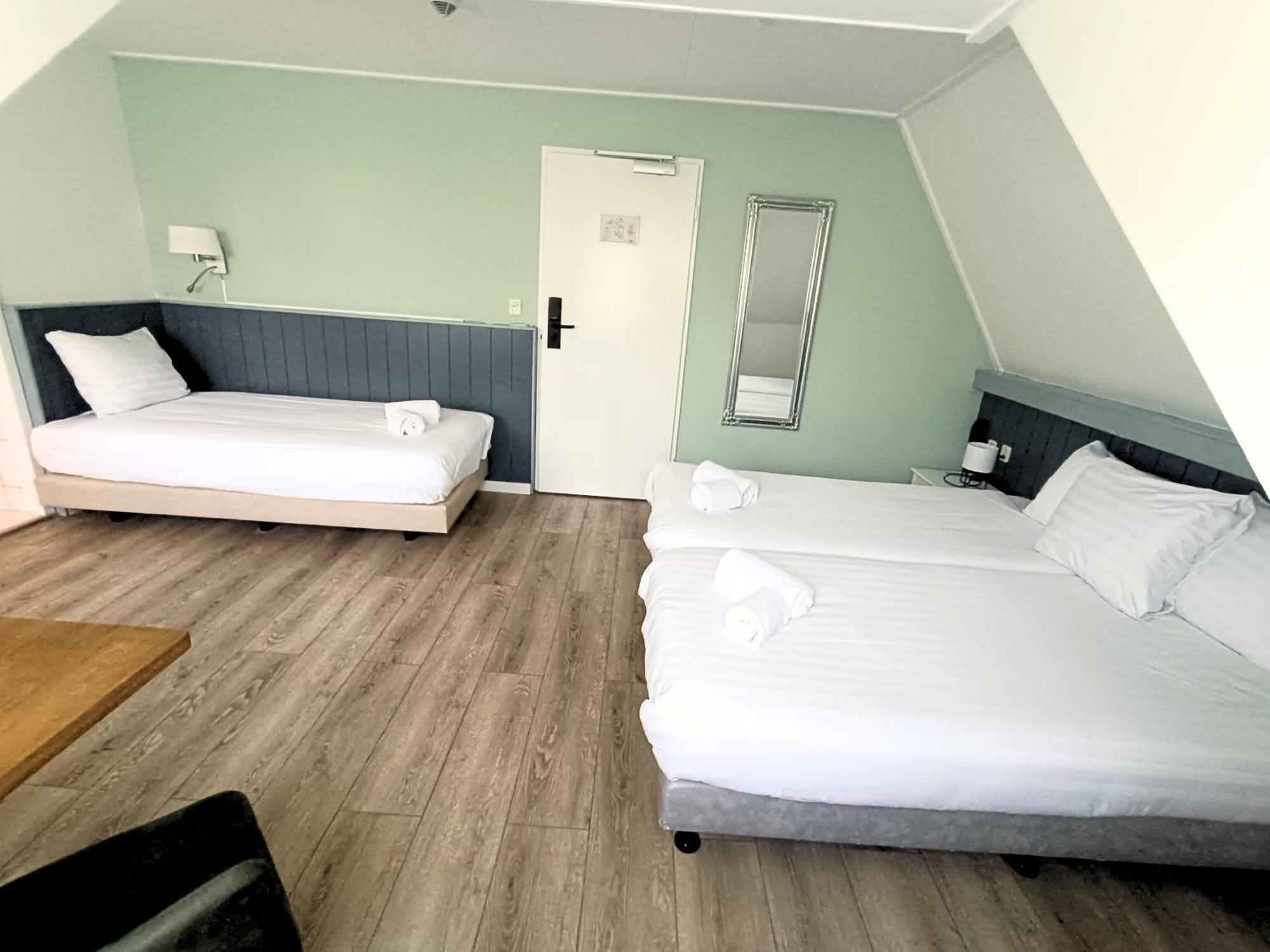 Hotel Den Burg - Digital Access Luaran gambar