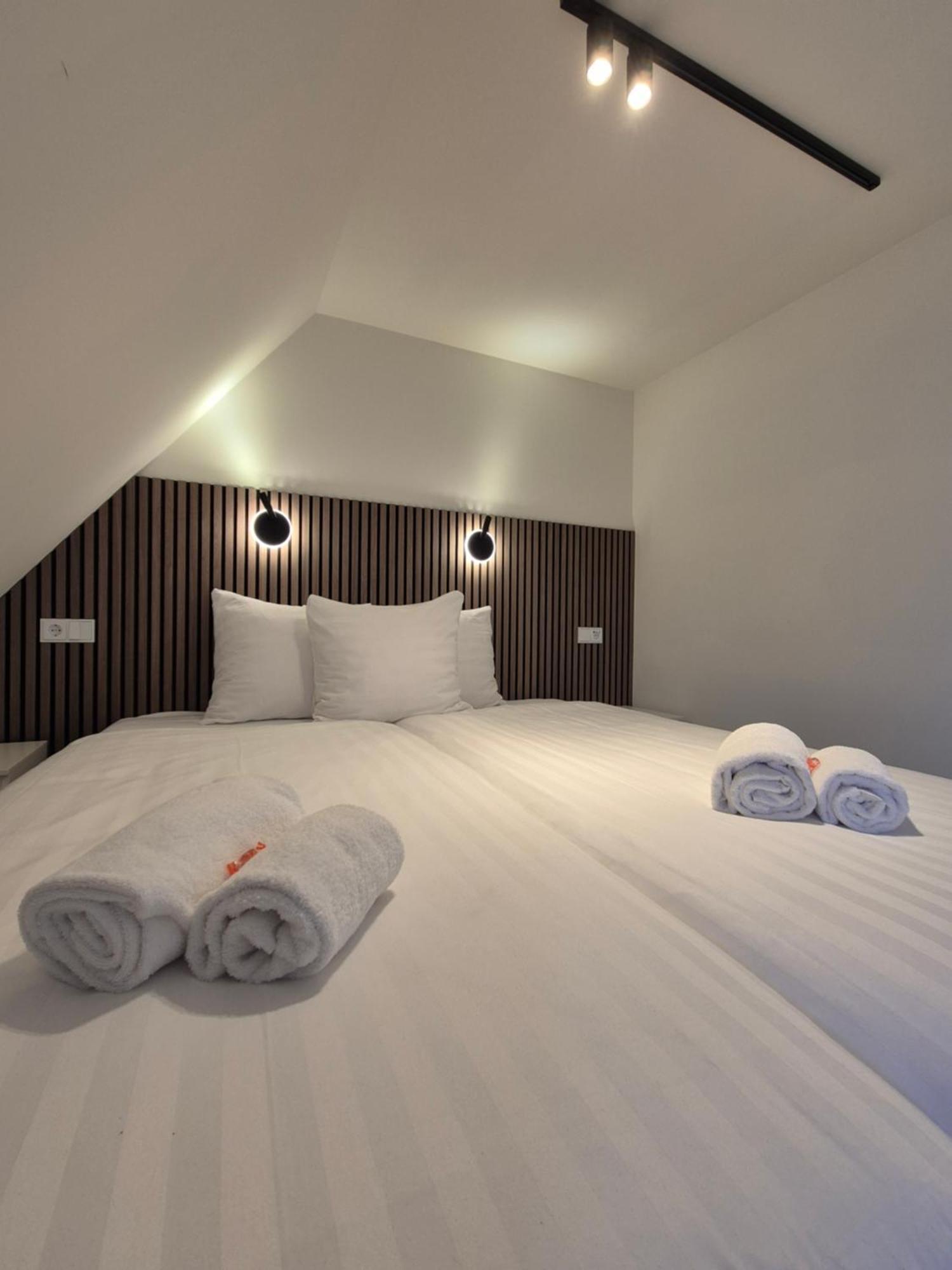 Hotel Den Burg - Digital Access Luaran gambar